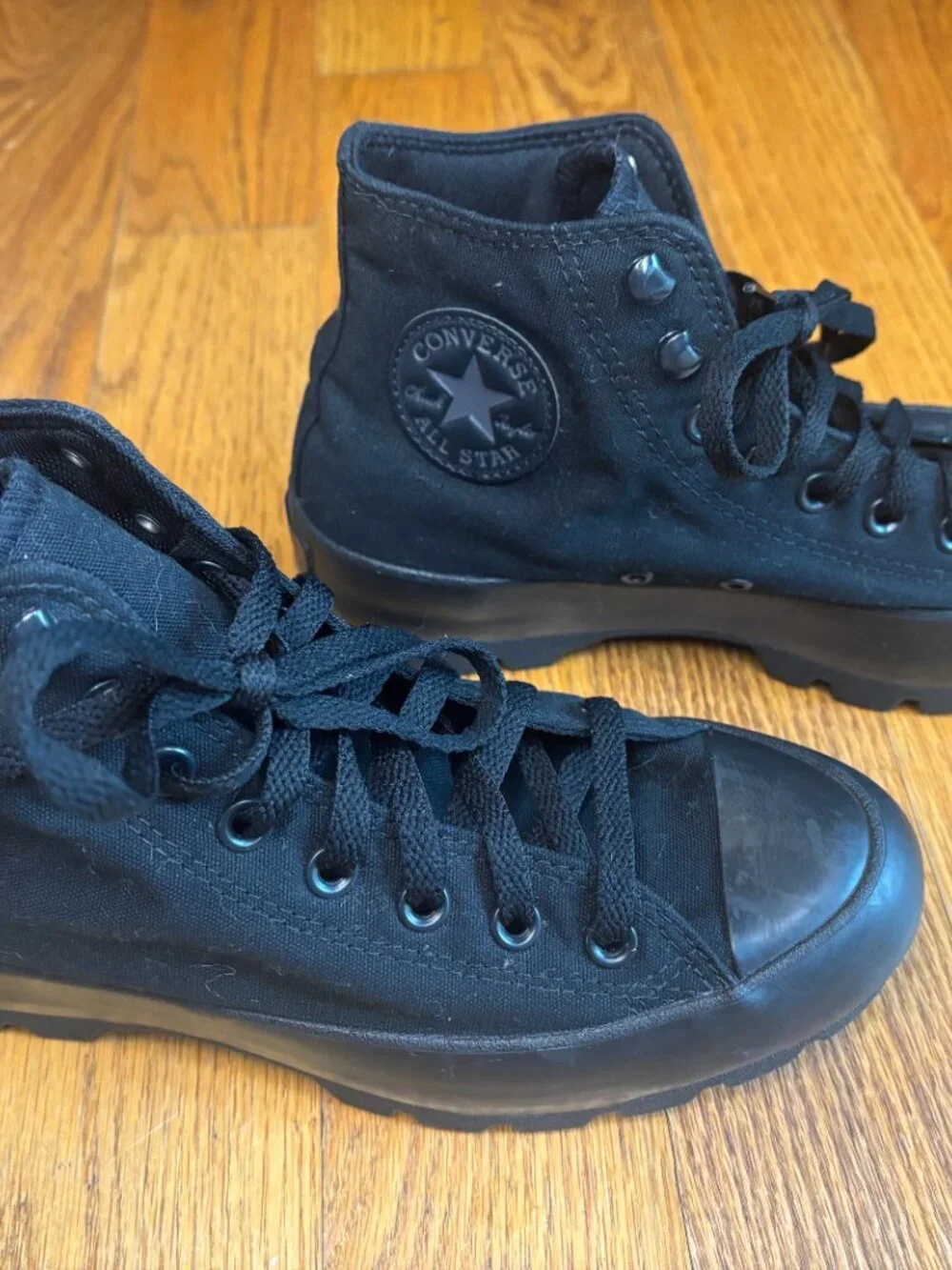 Women's Converse Lugged Hi Top Chuck Taylor All Star Sneakers